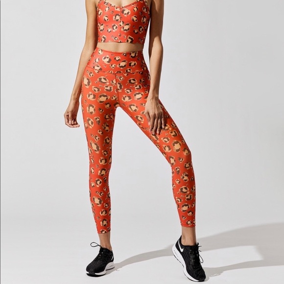 Carbon38 Printed Leopard 7/8 High Rise Leggings - Picture 4 of 9